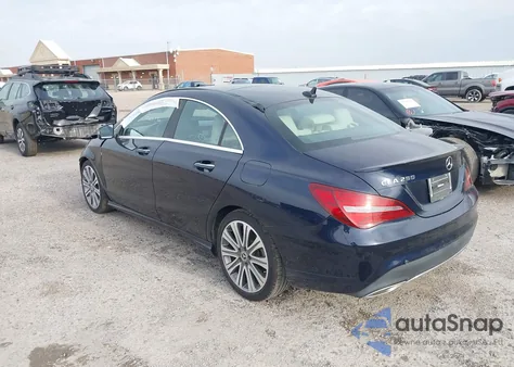 2018 Mercedes-Benz Cla 250 из США, поврежденный, VIN WDDSJ4EB4JN637135